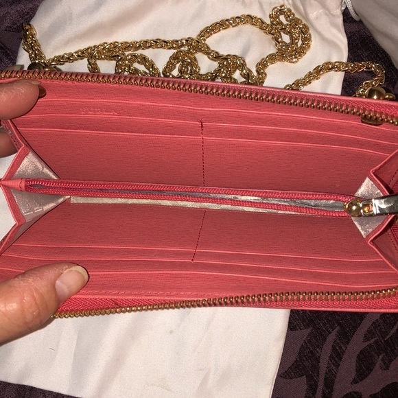 Furla Pink Wallet on Chain - Picture 3 of 4